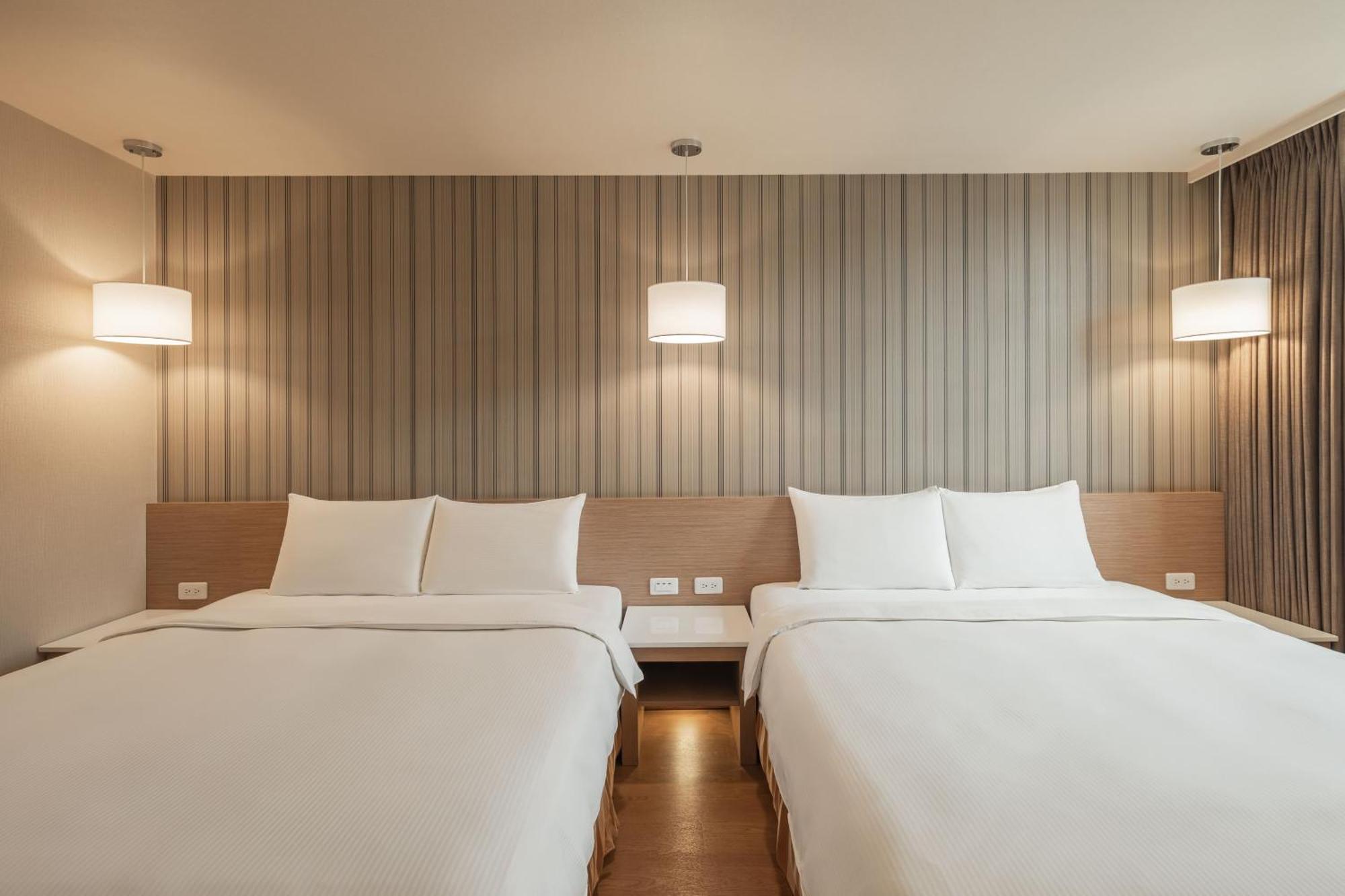 Kindness Hotel-Jue Ming Kaohsiung Room photo