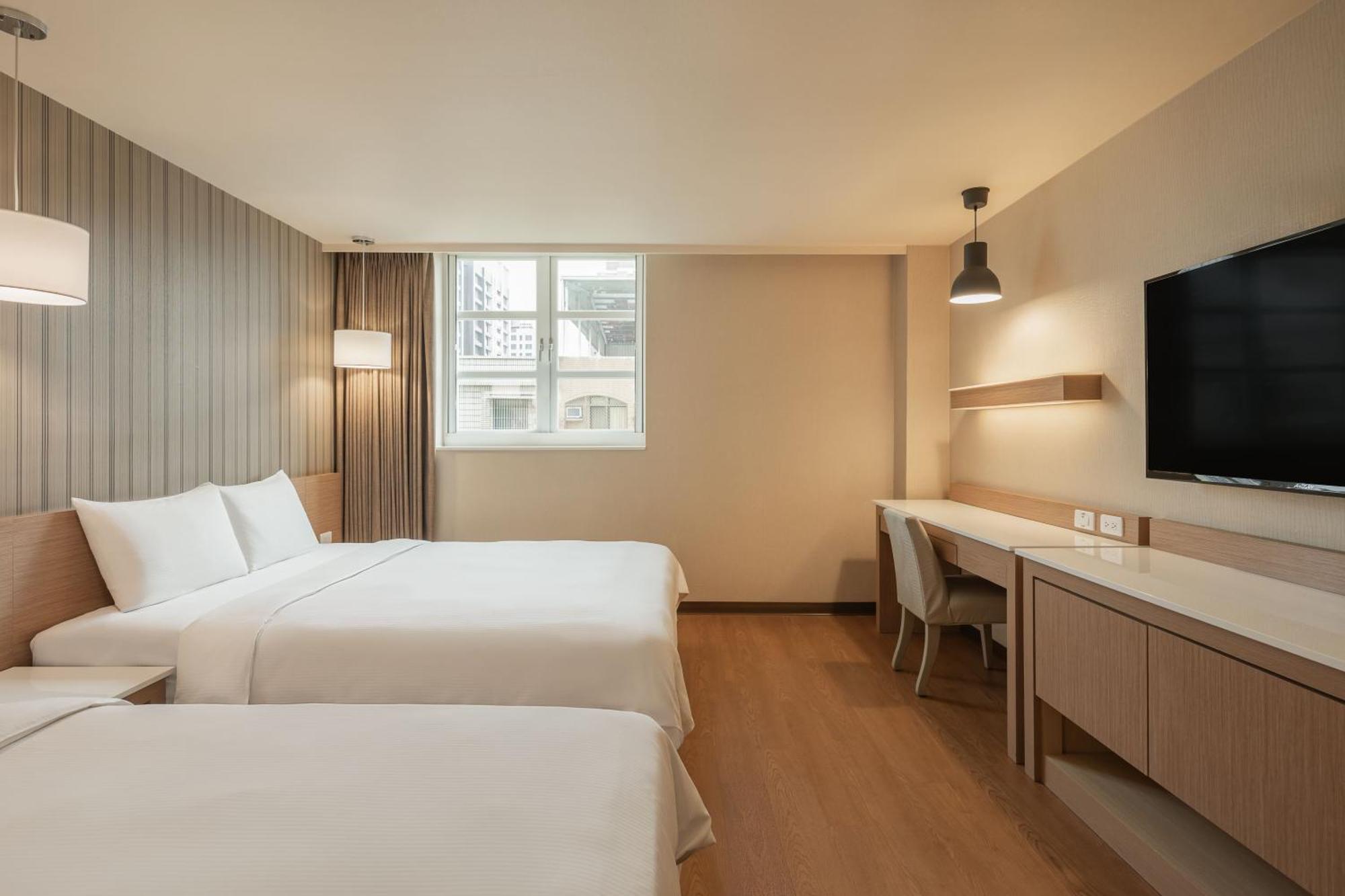 Kindness Hotel-Jue Ming Kaohsiung Room photo
