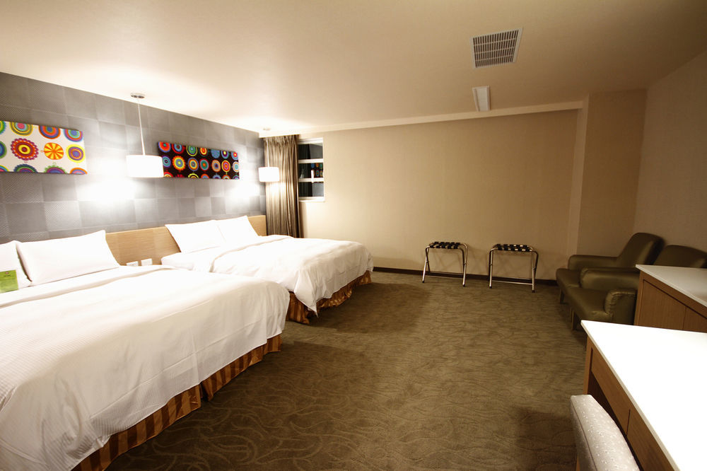 Kindness Hotel-Jue Ming Kaohsiung Exterior photo