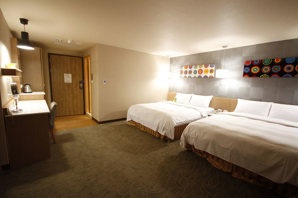 Kindness Hotel-Jue Ming Kaohsiung Exterior photo
